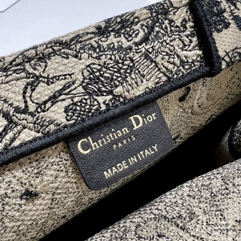 Christian Dior Shopping Bags